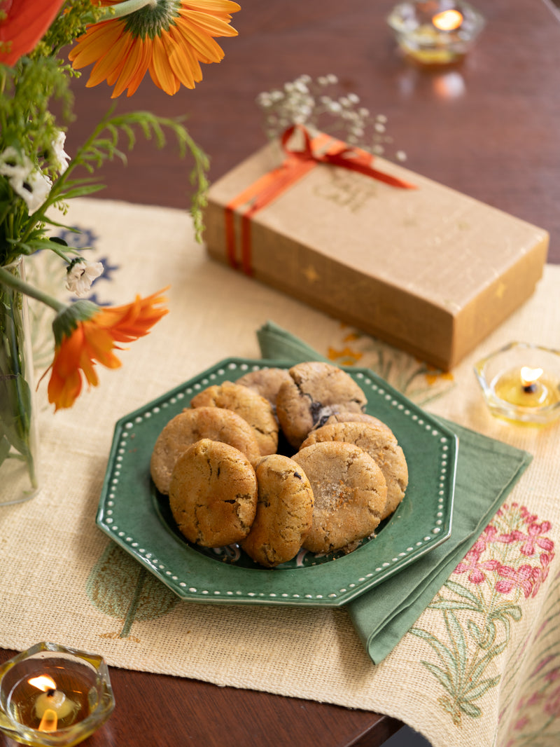 Assorted Festive Cookies (Box of 9)